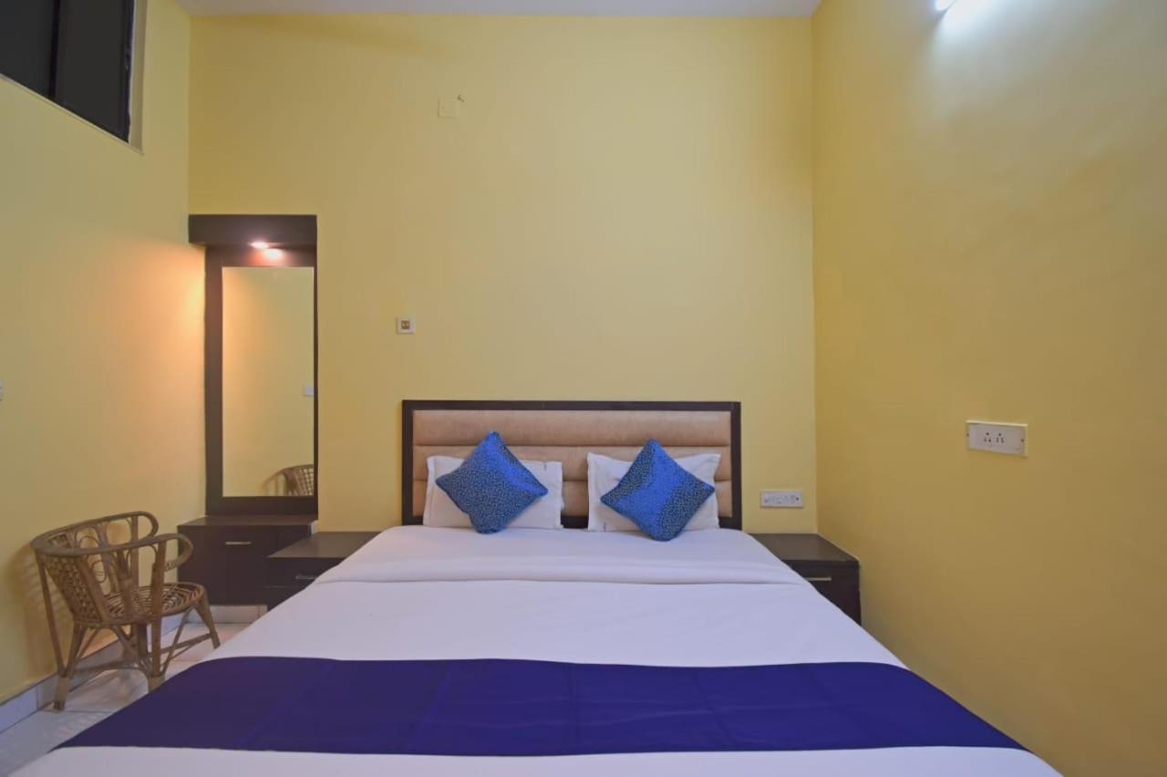 Hotel Jingle Inn Kalkata Pokoj fotografie